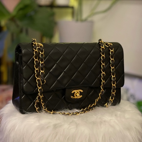 CHANEL Vintage Double Flap Series 4 - Picture 5 of 14